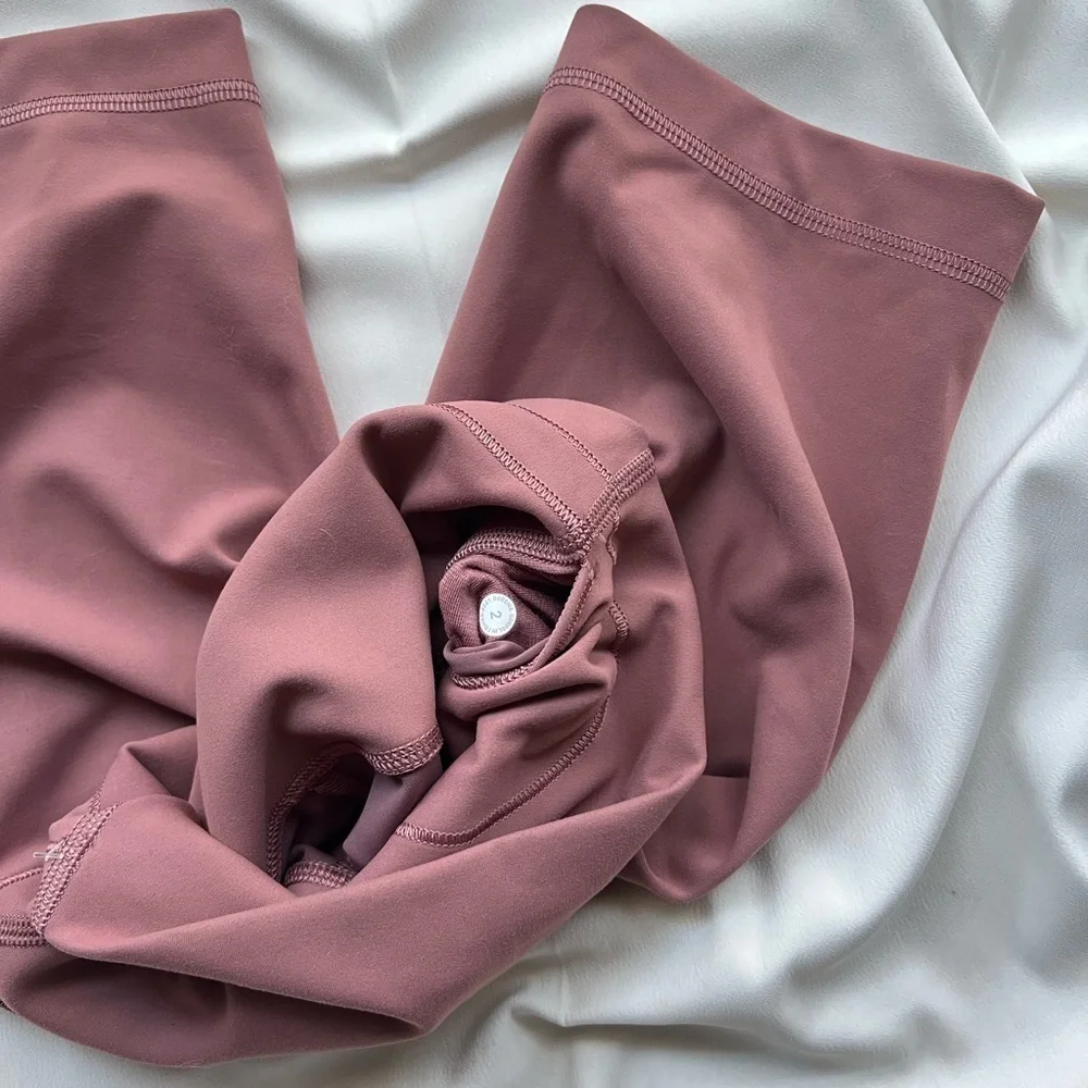 Lululemon Wunder Train High Rise Bike Short